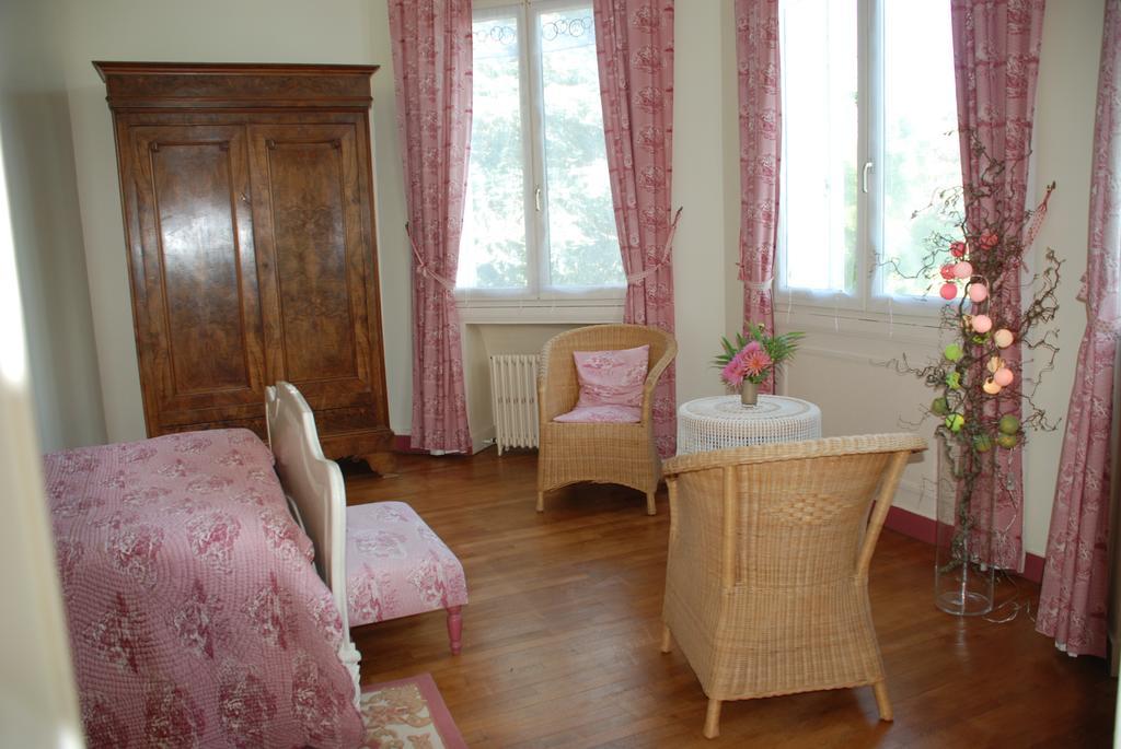 Les Rosiers Domaine De L'Oie Rouge B&B 객실 사진